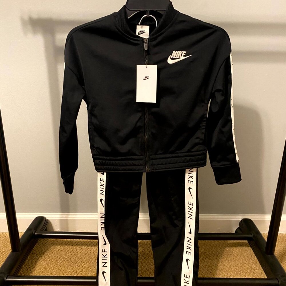 Nike Youth Girls Track Suit